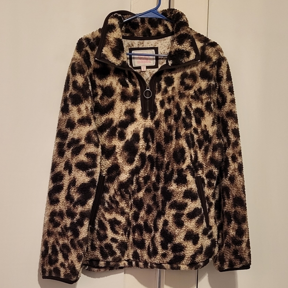 Cozy Sherpa - Leopard Print - Picture 1 of 7